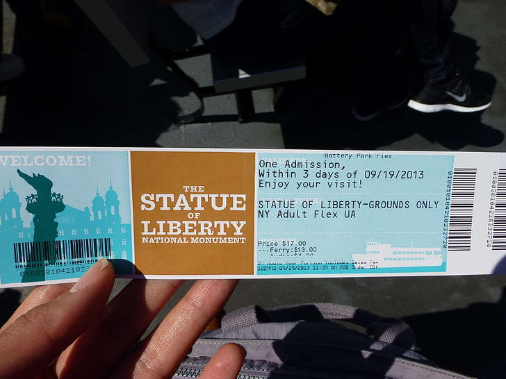 Билет на статую